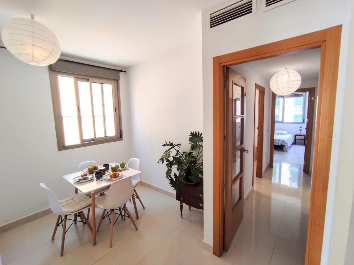 Manuela Nogales Apartments! Málaga Eksteriør billede