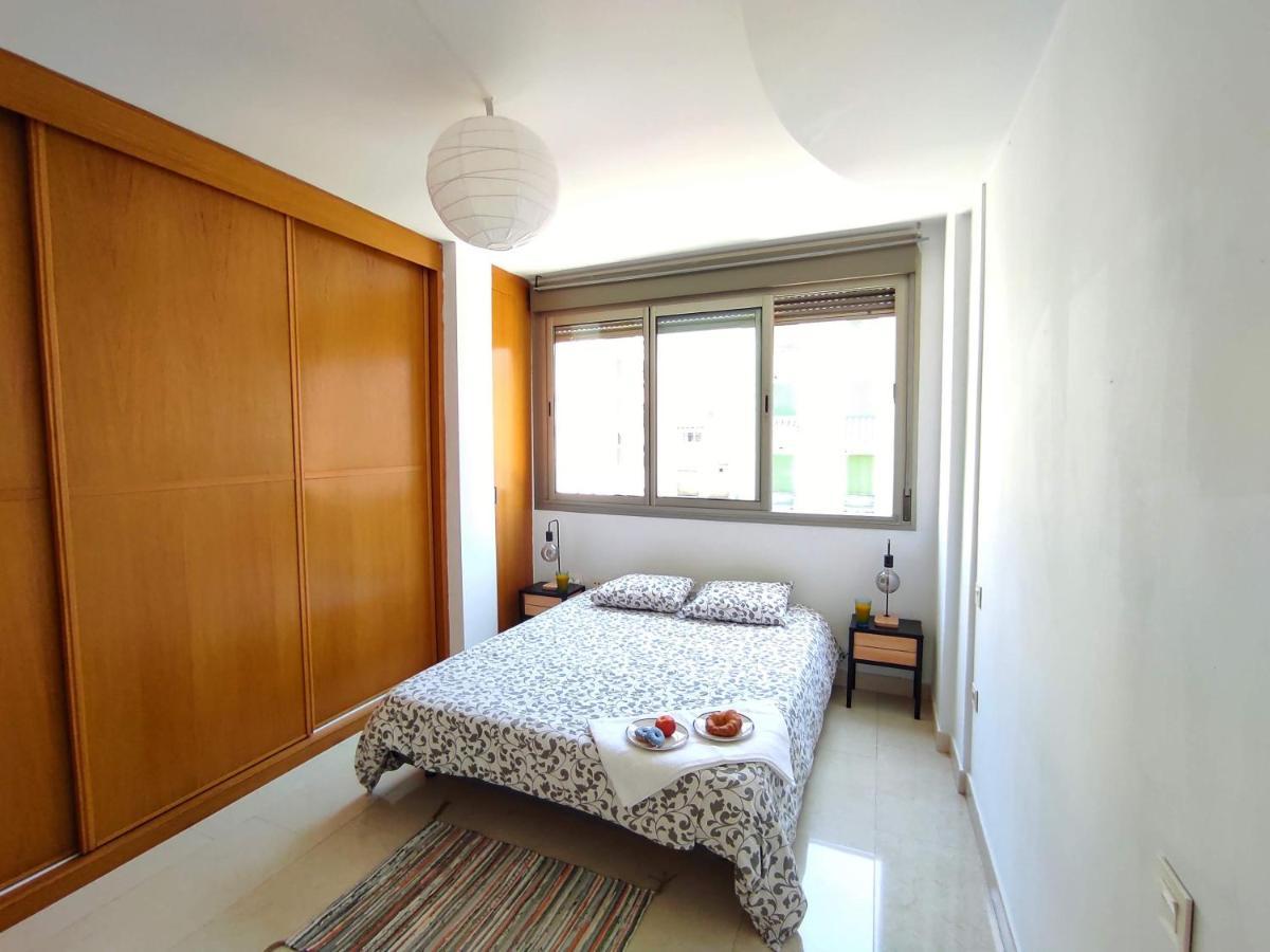 Manuela Nogales Apartments! Málaga Eksteriør billede